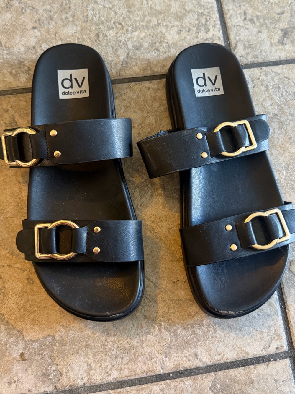 DV by Dolce Vita Women's Footbed Sandal